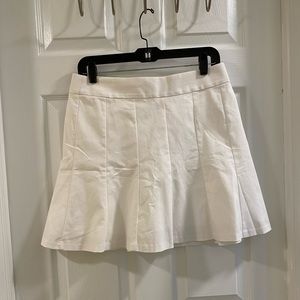 NWT Banana Republic pleated skirt